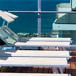 Universal & Homes מלון קאטוליקה