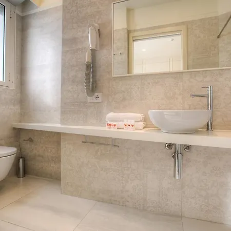 Hotell Universal & Homes Cattolica