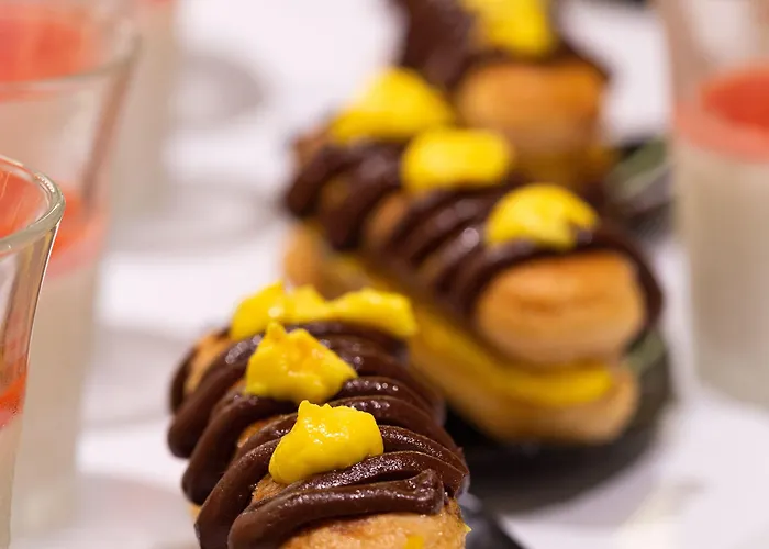 Universal & Homes Hotel