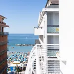 Universal Hotel&homes Szálloda