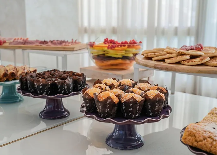 Universal Hotel & Homes 3*