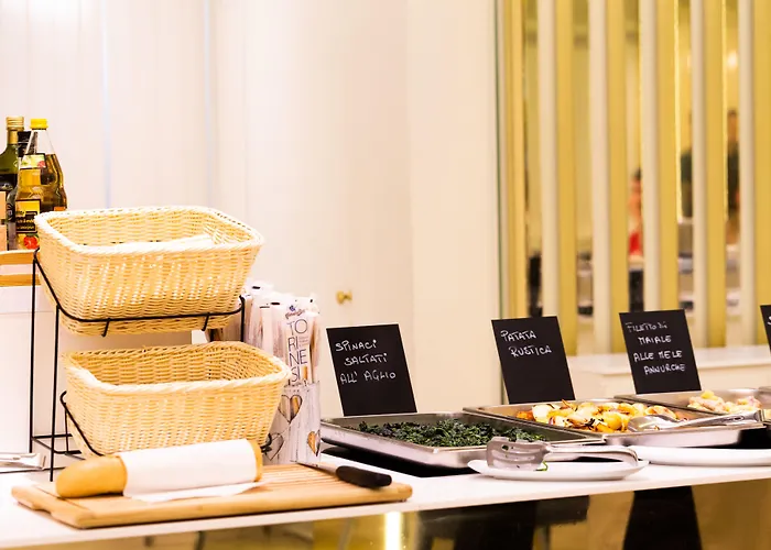 Universal & Homes Otel 3*