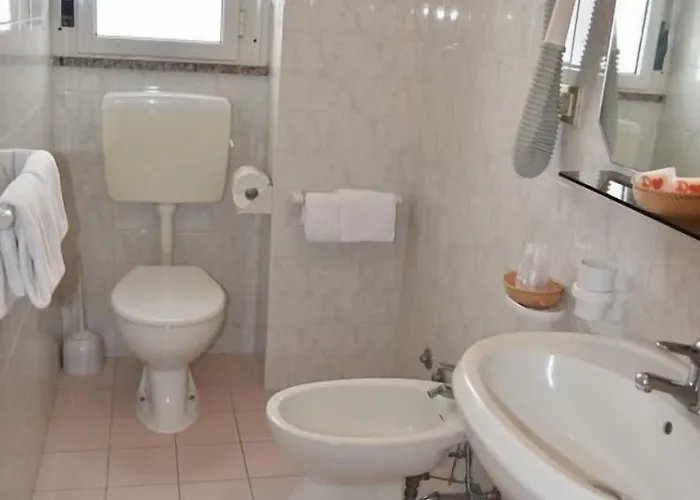 Universal & Homes Cattolica